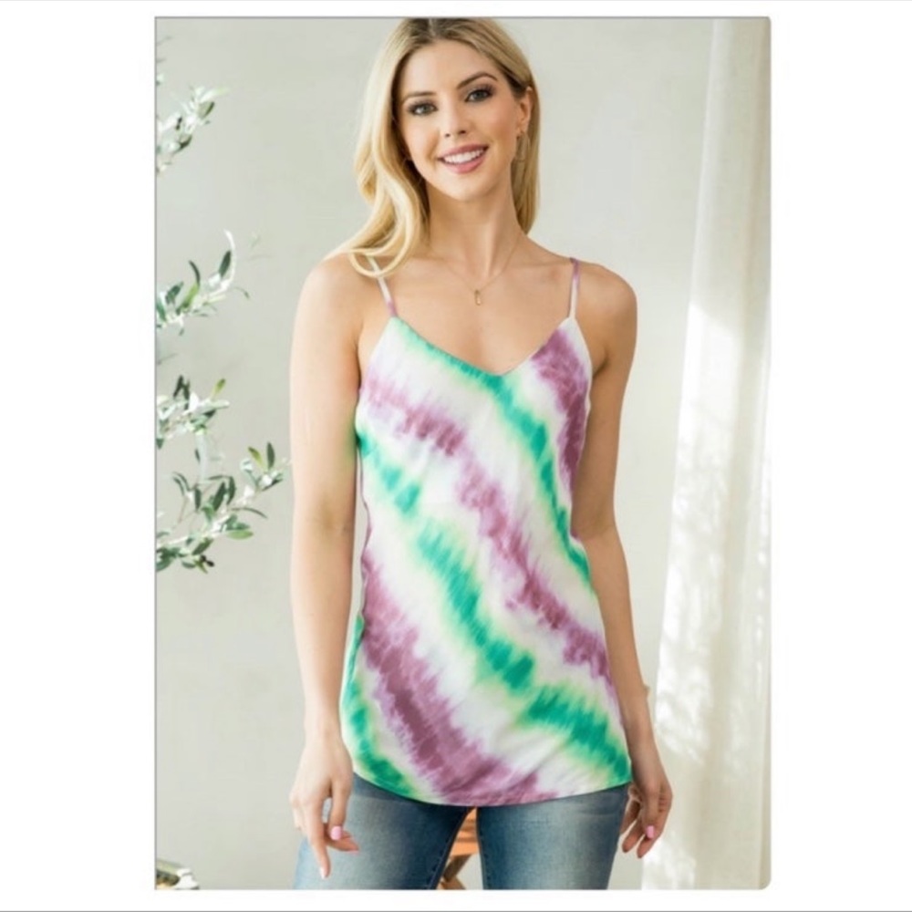 New Adorable, Comfy Lightweight V Neck Tie Dye Summer Tank Top